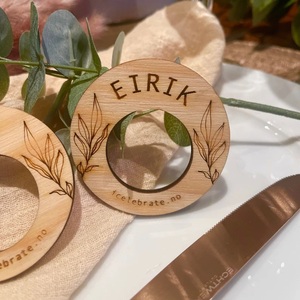 Anneaux de serviette en bois naturel faits à la main, centre de table artisanal, porte-anneaux de serviette en bois, prix bas - Product Image 5