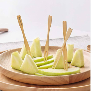 ส้อมผลไม้ทำจากไม้เบิร์ชวูด90มม. แบบใช้แล้วทิ้งมีสไตล์ทนทานสำหรับอาหารเรียกน้ำย่อยเสิร์ฟในงานปาร์ตี้ - Product Image 6