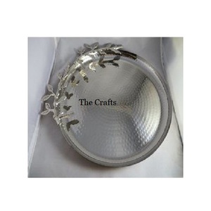 Plateau de service alimentaire en acier inoxydable martelé en vrac avec poignées en feuille d'aluminium Vaisselle de qualité supérieure Plateau de service - Product Image 5