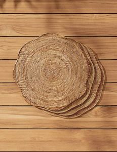 Plaque en rotin élégante avec un design léger adapté aux rassemblements en plein air, aux pique-niques et aux maisons de luxe - Product Image 1
