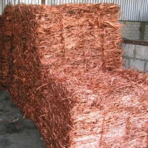 Alambre de cobre puro, chatarra desnuda brillante, grado 99.99% para comercio y volumen de exportación - Product Image 1