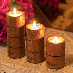 Portavelas de madera natural montado en la pared de diseñador con accesorio de metal para decoración del hogar admite peso pesado - Product Image 6