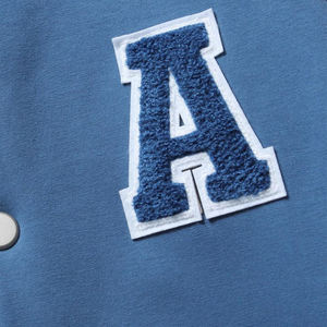 Veste de baseball universitaire avec logo personnalisé pour homme et femme, tissu en toile avec manches en cuir, col montant - Product Image 6