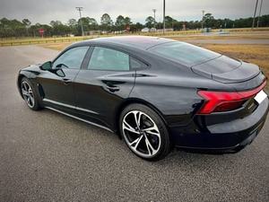 AUDI E-TRON GT QUATTRO PRESTIGE 2022 d'occasion, conduite à gauche/droite - Product Image 5