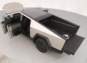 2024 Tesla Cybertruck 4dr Crew Cab AWD SB électrique DD - Product Image 5