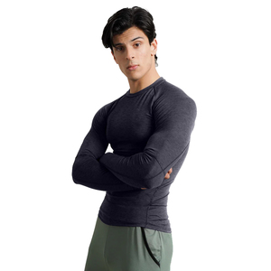 เสื้อรัดรูประบายอากาศขายดีสำหรับผู้ชาย & เสื้อรัดรูปแขนสั้นใส่ได้ทั้งชายและหญิงพร้อมตัวป้องกันแห้งเร็วและ UPF50 + - Product Image 5