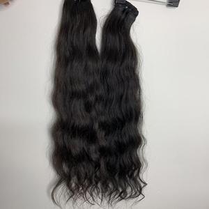 Vente en gros de paquets de cheveux humains indiens vietnamiens doublement étirés blonds bruts, cheveux vierges non traités à cuticule alignée, ondulation naturelle - Product Image 1