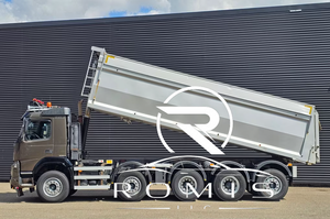 Camion Ribaltabile Volvo FMX10X4HYVA con Motore, Garanzia di 1 Anno, Sistema Completamente Idraulico - Product Image 5