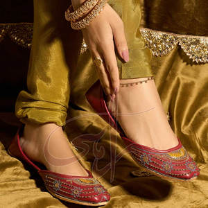 Chaussures Khussa de haute qualité, imprimées multicolores, brodées à la main, antidérapantes, design tendance, tons or et argent, pour - Product Image 4