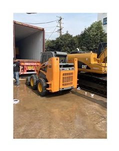 Utilisé pour chargeuse compacte à moteur, capacité nominale de 4 tonnes, avec boîte de vitesses et pompe - Product Image 3