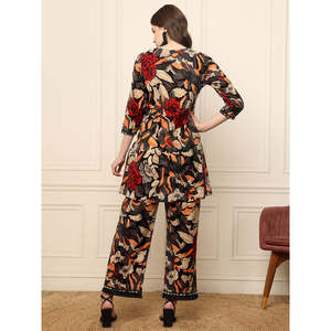 DEEBACO Women's Abstract Floral Printed Indo Western Co-Ord <b>Set</b> Rayon <b>Square</b> Neck 3/4 Sleeves Kurti with Pants Party Wear - Product Image 4