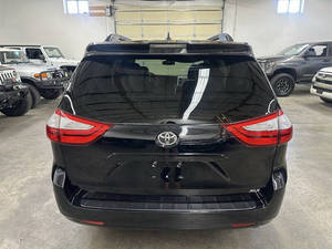 Siena XLE 2019, minivan 8 places, 4 portes - Product Image 4
