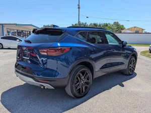 รถปี 2023 สภาพดี ไมล์น้อย เกียร์ออโต้ เบาะหนัง ไม่เคยเกิดอุบัติเหตุ พร้อมส่ง - Product Image 4