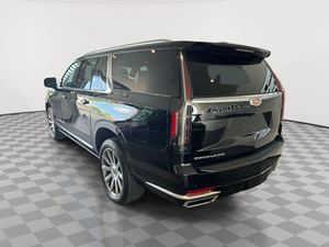 Cadillac Escalade ESV Premium Luxury d'occasion 2024 - Product Image 4