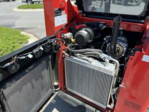 Minicargadora delantera/MINICARGADORA 2023 Manitou 1350RT bastante usada con bomba hidráulica MOOG, capacidad de 200 toneladas probada e inspeccionada - Product Image 5