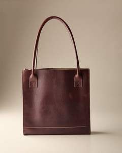 Bolsa de Mano Multiusos de Cuero Resistente - Product Image 3