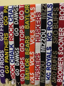 กระเป๋าถือสไตล์วินเทจทำมือประดับลูกปัดคุณภาพดีเยี่ยมสำหรับสุภาพสตรี พร้อมสายสะพายตกแต่ง ราคาสุดคุ้ม - Product Image 4