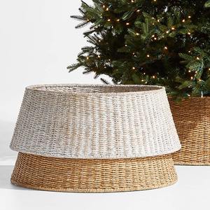 Falda para árbol de Navidad de jacinto de agua personalizada al por mayor, cuello para árbol de Navidad de junco marino tejido natural, fabricado en Vietnam por KingCraftViet - Product Image 1