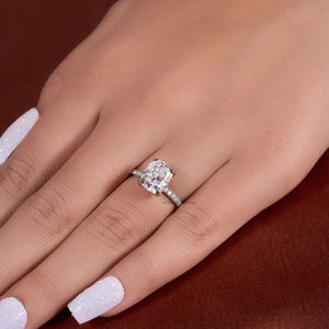 Hidden Halo 2 Carat Moissanite Bague de Fiançailles Coussin Allongé Coupe Pierre Brillant Feu Moderne Conception De Mariée Certifiée GRA - Product Image 4