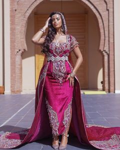 แจ็กเก็ตสีน้ำตาลแดงเข้ม, karakou และผ้าคลุมหน้าพร้อมลูกปัดแก้วคริสตัลประดับประดา, dabka ใส่ไปงานปาร์ตี้/งานแต่งงาน = 2025 - Product Image 1
