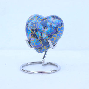 Urna de cremación conmemorativa infantil en forma de corazón azul de latón de la mejor calidad para proveedor de fabricación funeraria de India - Product Image 1