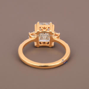 แหวนหมั้นเพชรเม็ดเดี่ยว2.55กะรัตสำหรับผู้หญิงแหวนเพชรโมอิส14KT สีเหลืองทอง - Product Image 4