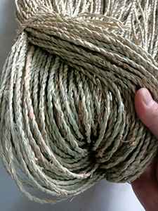 Fil de jonc de mer torsadé durable - Parfait pour le tissage, l'artisanat et les fins décoratives - Écologique et naturel du Vietnam - Product Image 2