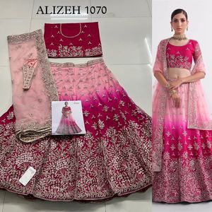 Lehenga choli ตาข่ายผีเสื้อหนักกับเสื้อด้านใน Santo หมองคล้ำ - Product Image 6
