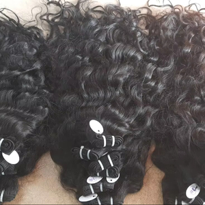 100% Extensions de cheveux humains naturels non traités, cheveux indiens bruts alignés sur les cuticules, faisceaux d'un seul donneur - Product Image 1