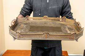 Plateau de présentation de service en laiton plaqué argent au design moderne plateau de service en laiton décoratif pour les derniers ustensiles de cuisine - Product Image 2