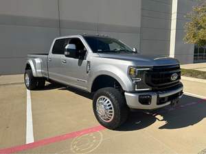 Buena Oferta para Ford F450 Limited 2021 - Product Image 5