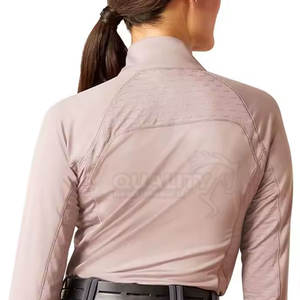 Couche de base sans couture pour femmes de qualité supérieure Tops et bas Couche de base respirante et douce au Pakistan fabriquée - Product Image 5