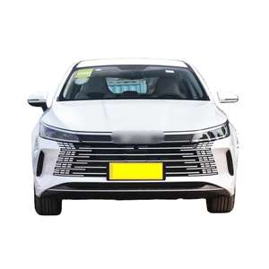 Sedán Híbrido Enchufable 2024, 120 km de Autonomía Eléctrica, Vehículo Inteligente de Nueva Energía, Automático, de Lujo, con Sistema DM-i, Fabricado en China para Exportación - Product Image 1