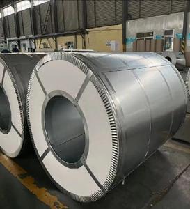 Bobina de Acero Galvanizado Ligero - Espesor de 0.21-0.50mm - Sistemas de Canaletas Residenciales - Soldadura, Corte, Plegado - Color Personalizado - JIS - Product Image 1