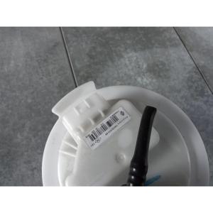 POMPE À ESSENCE RENAULT Captur Série (19>) 172029199R Bifuel/Gaz 1.0 - Product Image 4