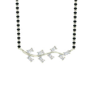 Compre un Mangalsutra de Plata Pura, Joyería Cultural Coleccionable, Regalo Perfecto para su Esposa - Product Image 1