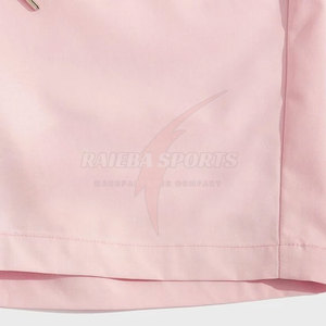 Shorts décontractés pour hommes, taille élastique mi-haute, logo personnalisé sur le devant, style streetwear, tissu en coton uni respirant, vente chaude - Product Image 4