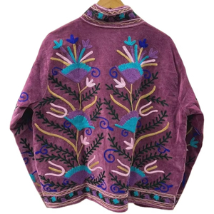 Veste en velours violet Suzani, broderie traditionnelle, manteau artisanal bohème, veste d'hiver matelassée, cadeau pour elle, vestes pour demoiselles d'honneur - Product Image 4