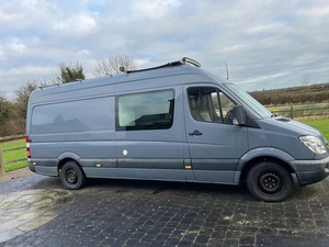 Furgoneta Camper Mercedes Sprinter 2009 con Motor Recién Instalado (2,000 Km) Vehículo con 127,000 km de Historial Categoría de Producto Autocaravanas - Product Image 5