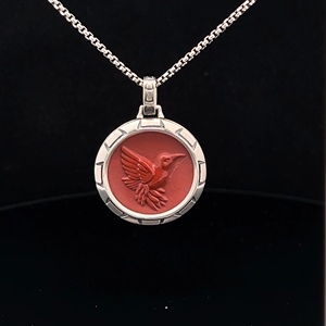 จี้รูปนกเงินแท้ 925 |   เปลือกหอยมุกดำธรรมชาติ |   เครื่องประดับผู้ชายแบบสั่งทำพิเศษจากโรงงาน (OEM) |   ขั้นต่ำ 1 ชิ้น - Product Image 1