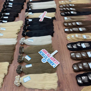 Produit le plus vendu : extensions de cheveux tissées couleur naturelle, textures lisses, haute qualité, prêtes à être expédiées, cheveux humains vietnamiens. - Product Image 2