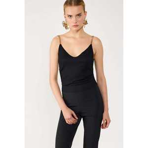 Blusa con Escote en V y Detalles de Tirantes - Product Image 3