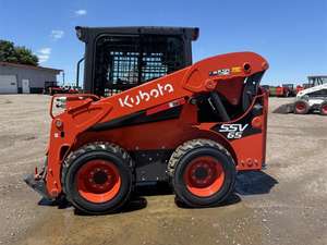 Chargeur compact à roues haute performance Kubota SSV65 à vendre avec composants essentiels du cylindre hydraulique Huade - Product Image 5