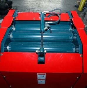 เครื่องอัดฟางสนทรงกลมสีเขียวและสีแดงสำหรับขาย/เครื่องอัดฟางข้าวสาลีมีสินค้าพร้อมส่ง - Product Image 6