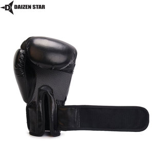 Gants de boxe en matériau PU DSI, coutures solides, évacuation de l'humidité, anti-UV, respirants, fermeture à boucle et crochet, entraînement durable - Product Image 3