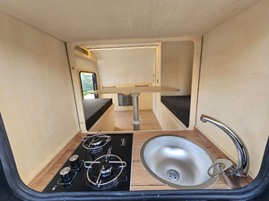 Casas Contenedor, Caravana para Viajes, Aventuras al Aire Libre, Campamentos y Expediciones - Caravana Todoterreno de Aluminio, Económica y Confiable - Product Image 4