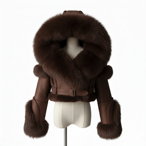 เสื้อแจ็คเก็ตหนังแท้สำหรับผู้หญิง พร้อมปกขนสุนัขจิ้งจอกแท้ เสื้อโค้ทแฟชั่นฤดูหนาวสุดหรู - Product Image 3