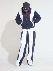 Ensemble de survêtement de jogging pour homme de haute qualité, personnalisé, avec sweat à capuche zippé et pantalon de survêtement évasé à effet superposé, avec logo brodé et col à capuche - Product Image 3