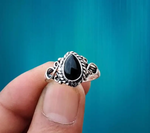 แหวนพลอยลูกแพร์โอนิกซ์สีดำเรียบสีเงิน925ทำด้วยมือเครื่องประดับชั้นดีใบรับรองสำหรับงานเลี้ยงครบรอบปีขายส่ง - Product Image 4