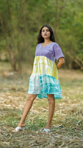 Nueva llegada elegante colección hecha a mano Tie Dye Vestido corto niñas manga corta hasta la rodilla ropa Casual tela única - Product Image 2